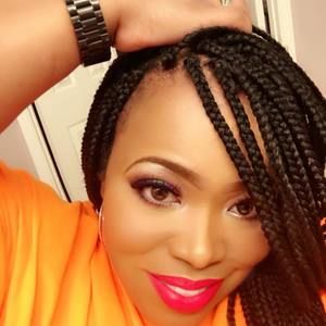 Meet your Posher, Latisha